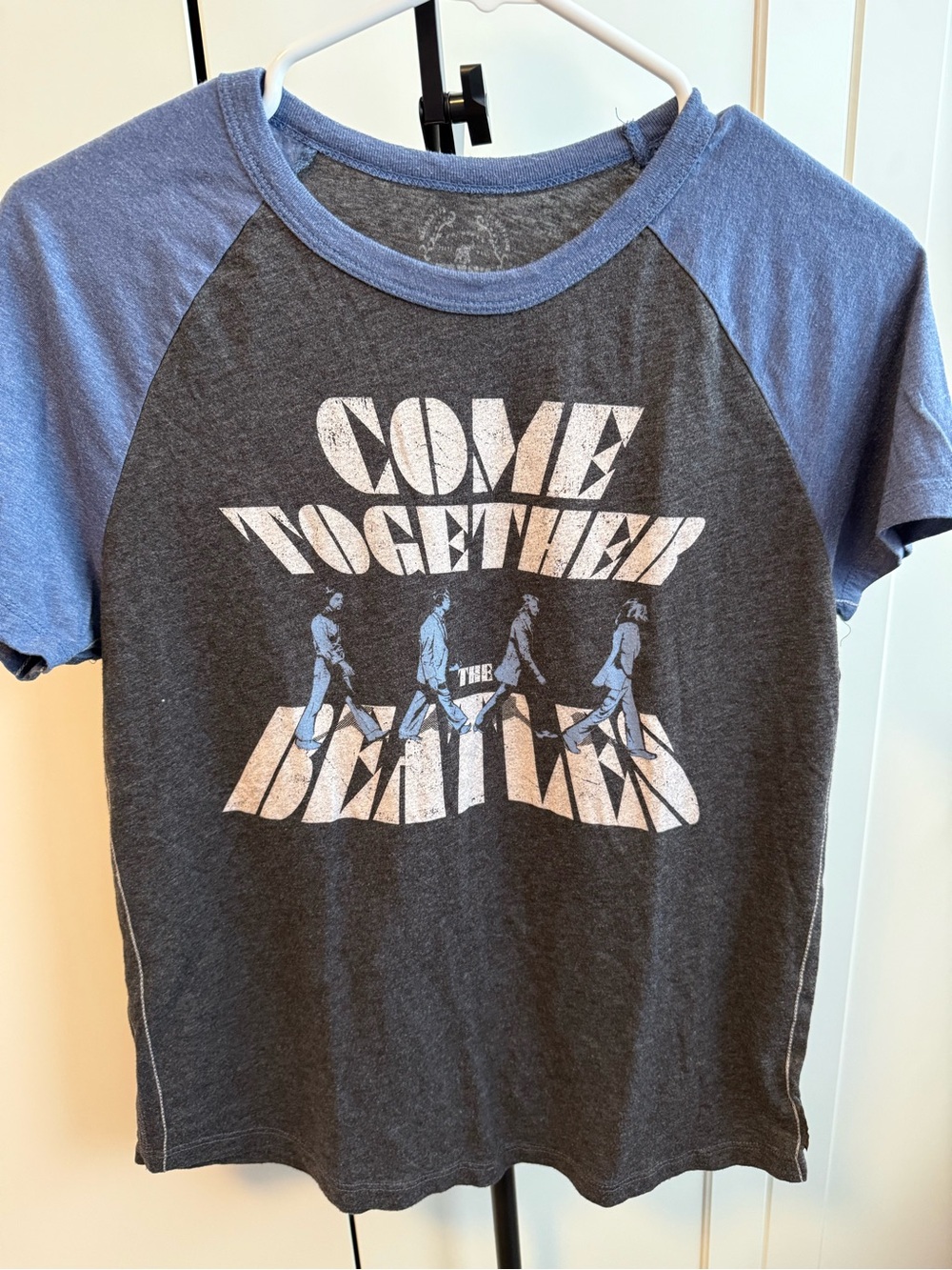 The Beatles 'Come Together' Raglan Tee - Blue/Charcoal